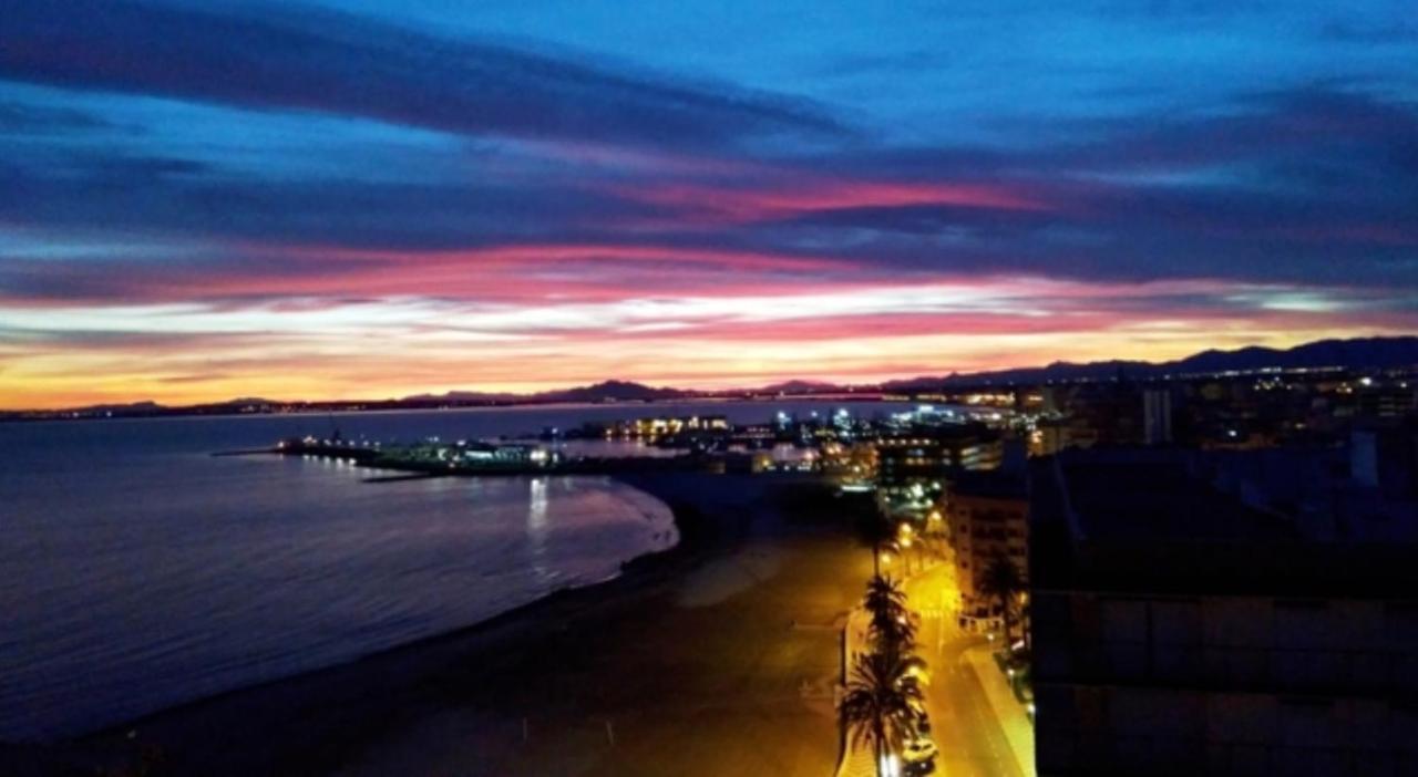 サンタ・ポラExperiencia Unica, Vistas A La Playa Y Al Marアパートメント エクステリア 写真